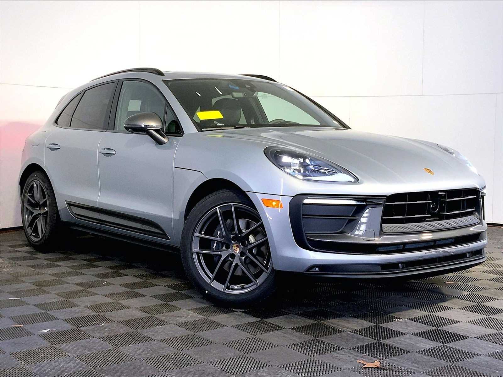 New 2026 F0/Dolomite Silver Porsche T image 9