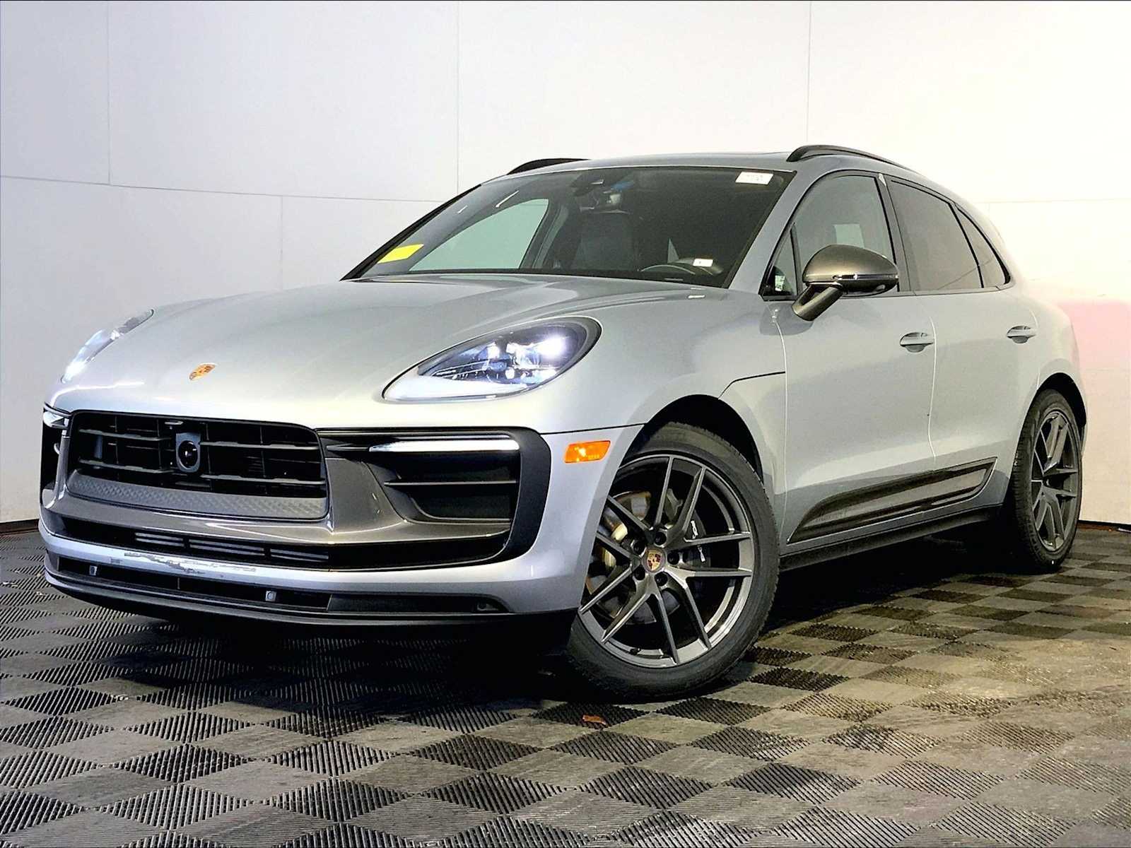 2026 Porsche Macan T