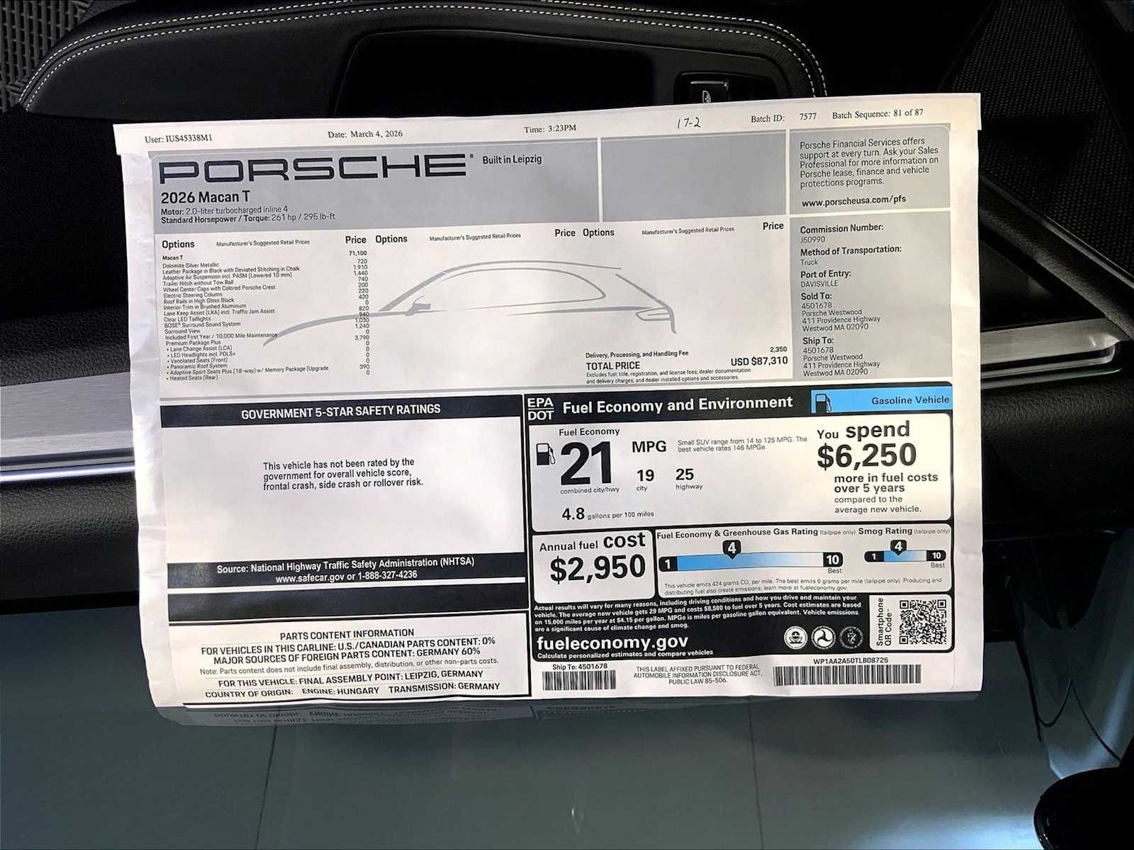 New 2026 F0/Dolomite Silver Porsche T image 24