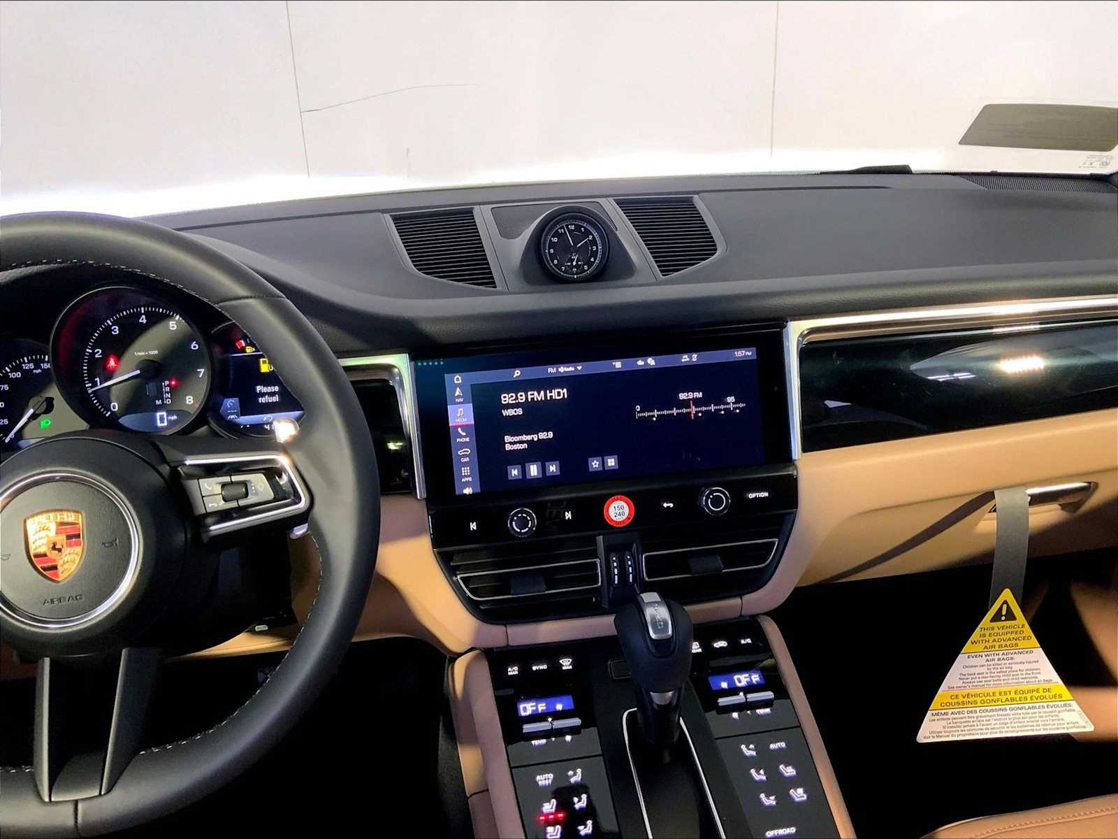 New 2026 0Q/White Porsche  image 16