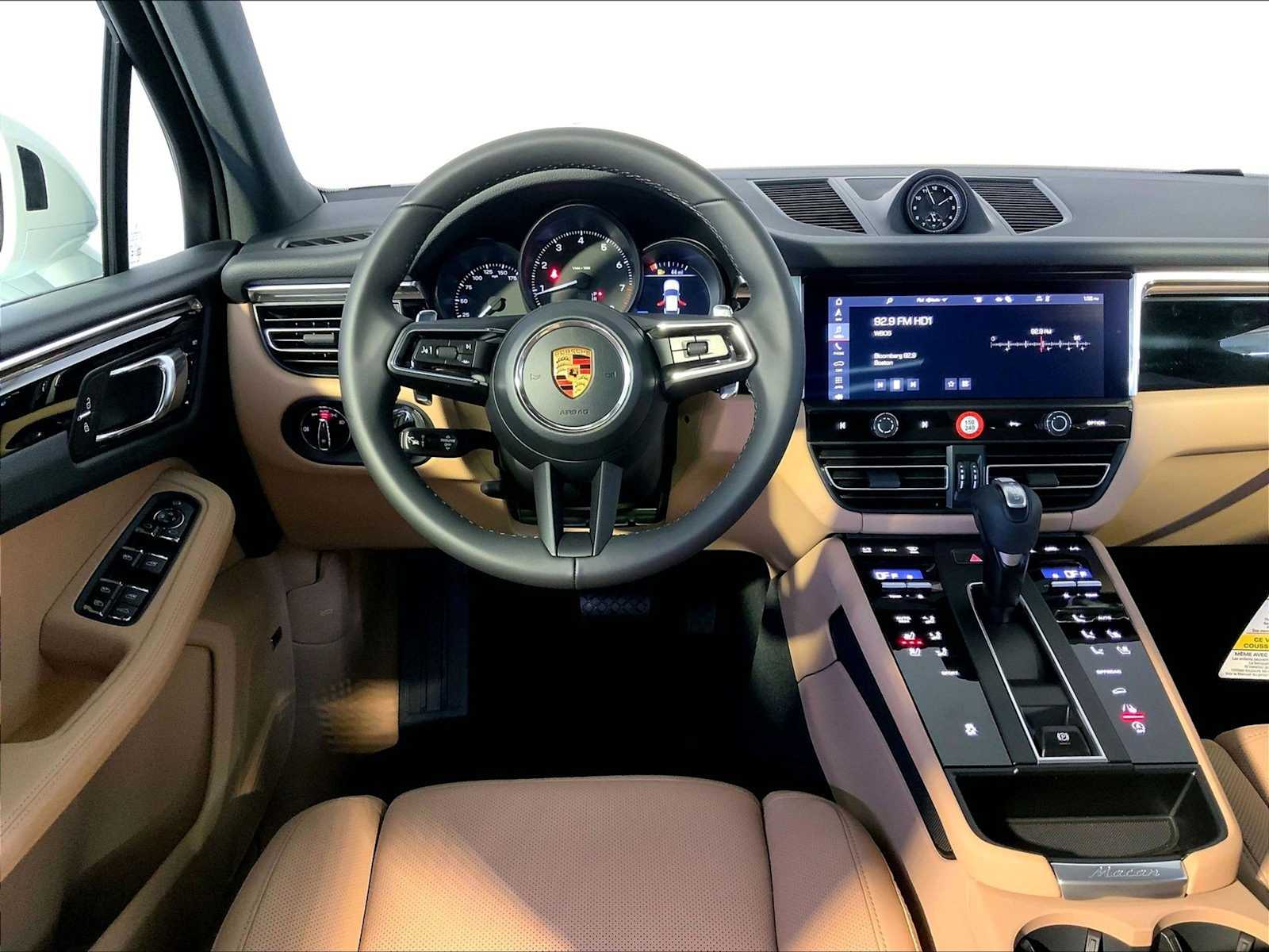 New 2026 0Q/White Porsche  image 13