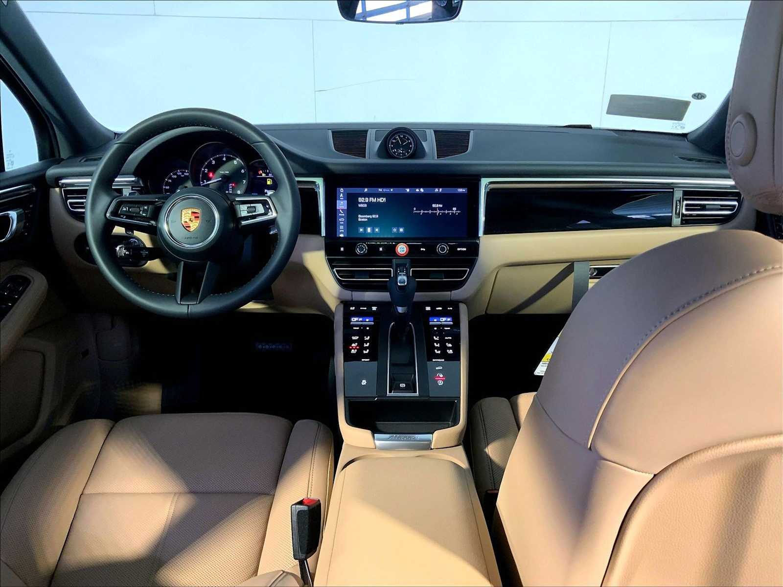 New 2026 0Q/White Porsche  image 14