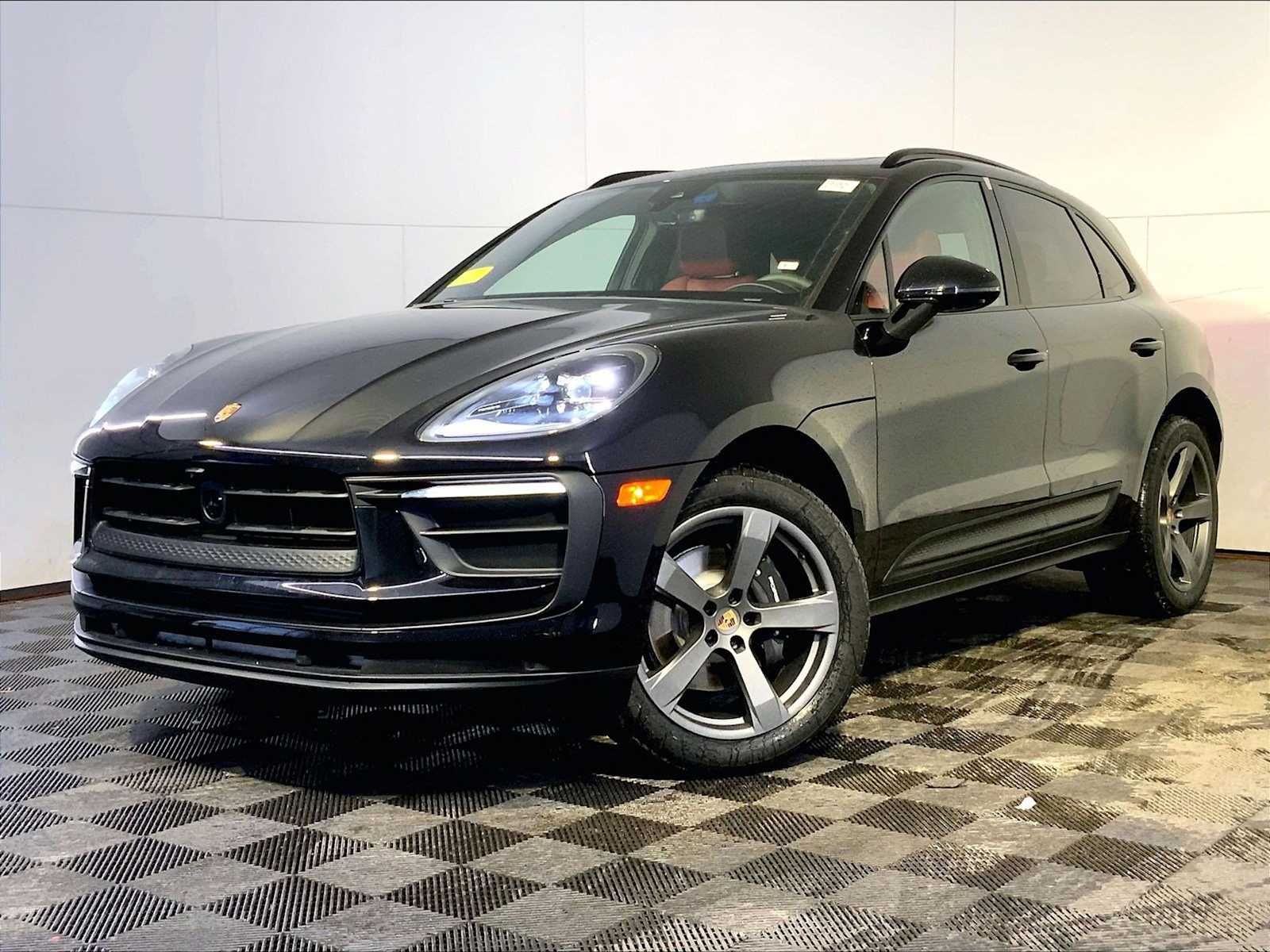 2026 Porsche Macan 