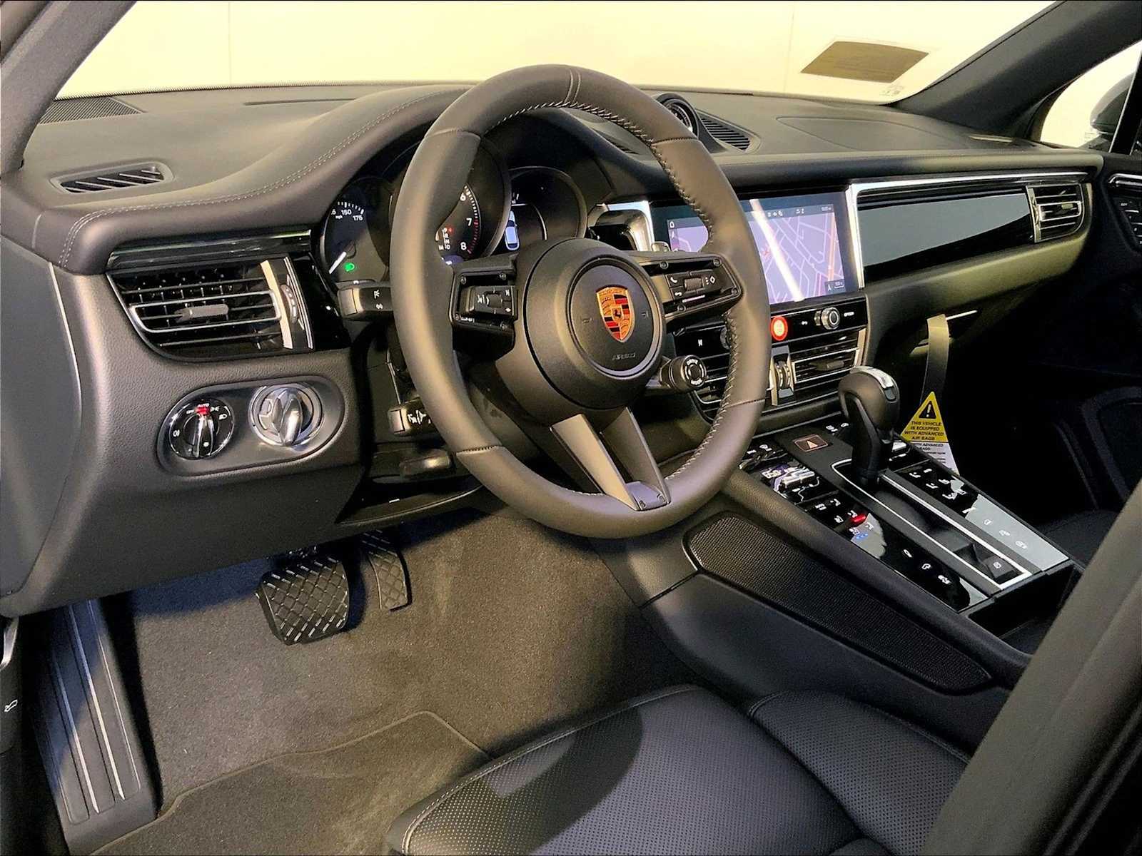 New 2026 2H/Volcano Grey Me Porsche T image 4