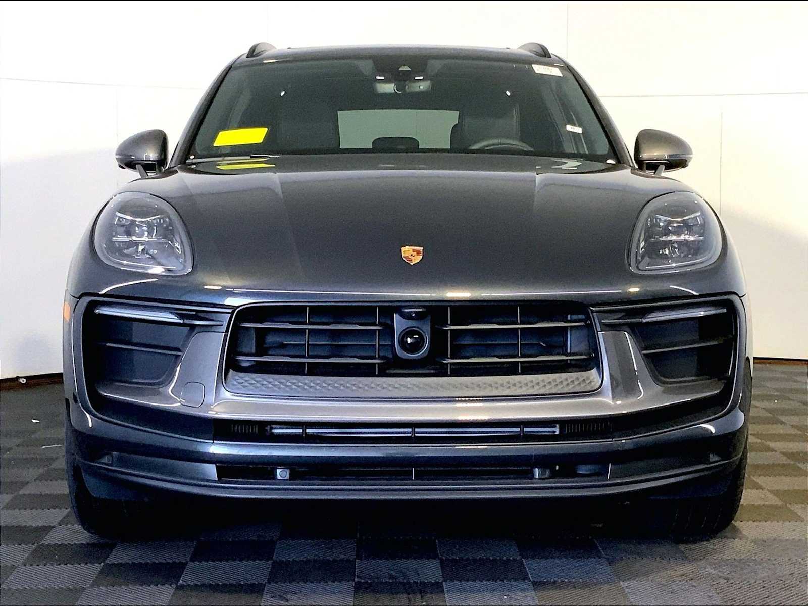 New 2026 2H/Volcano Grey Me Porsche T image 10