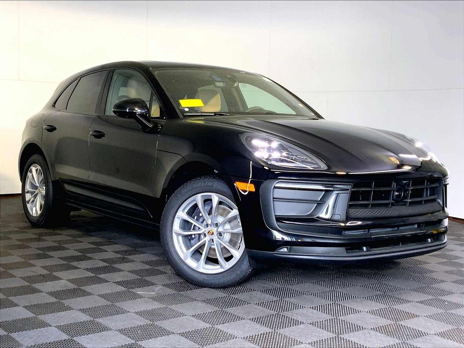 2025 Porsche Macan - Photo 9