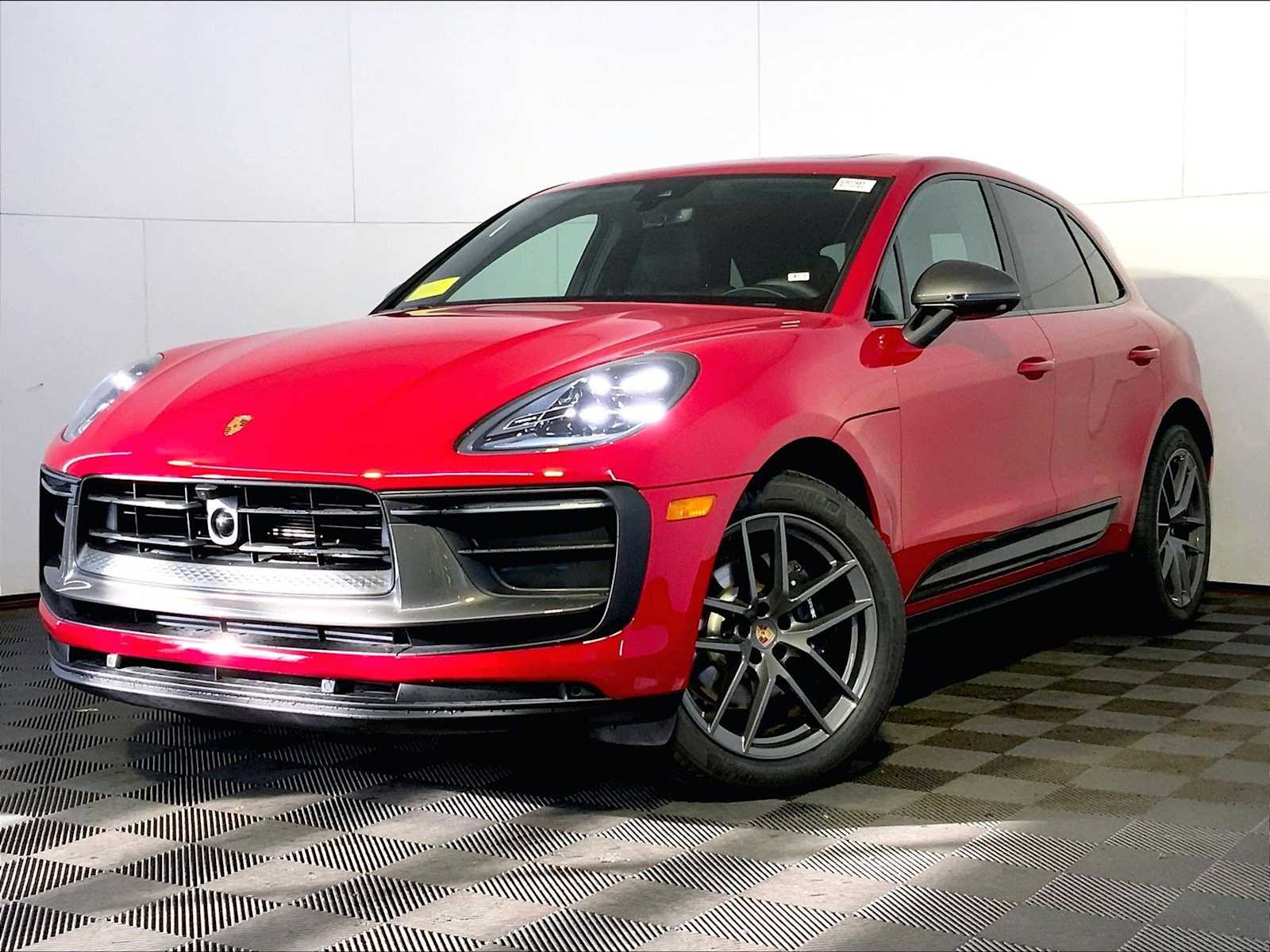 2025 Porsche Macan T