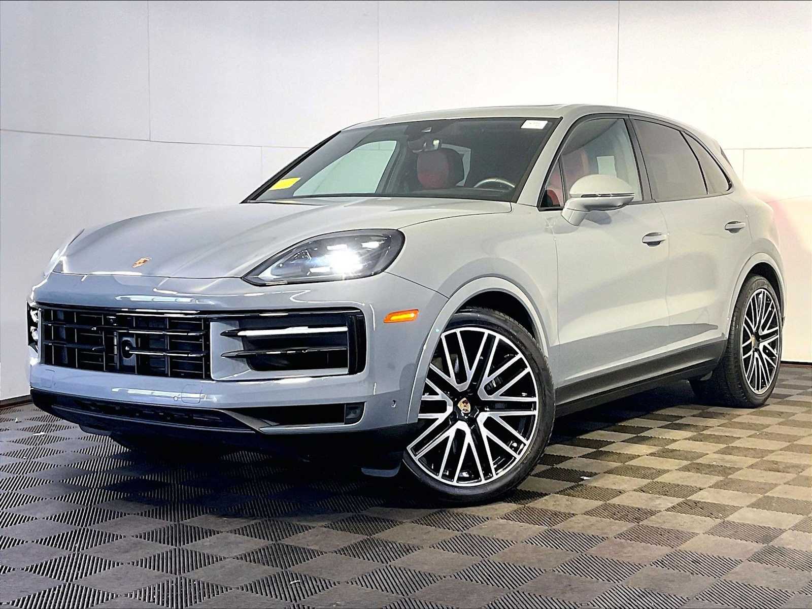 Gray (Arctic Grey) 2024 Porsche Cayenne SUV / Crossover All-Wheel Drive 8-Speed Automatic
