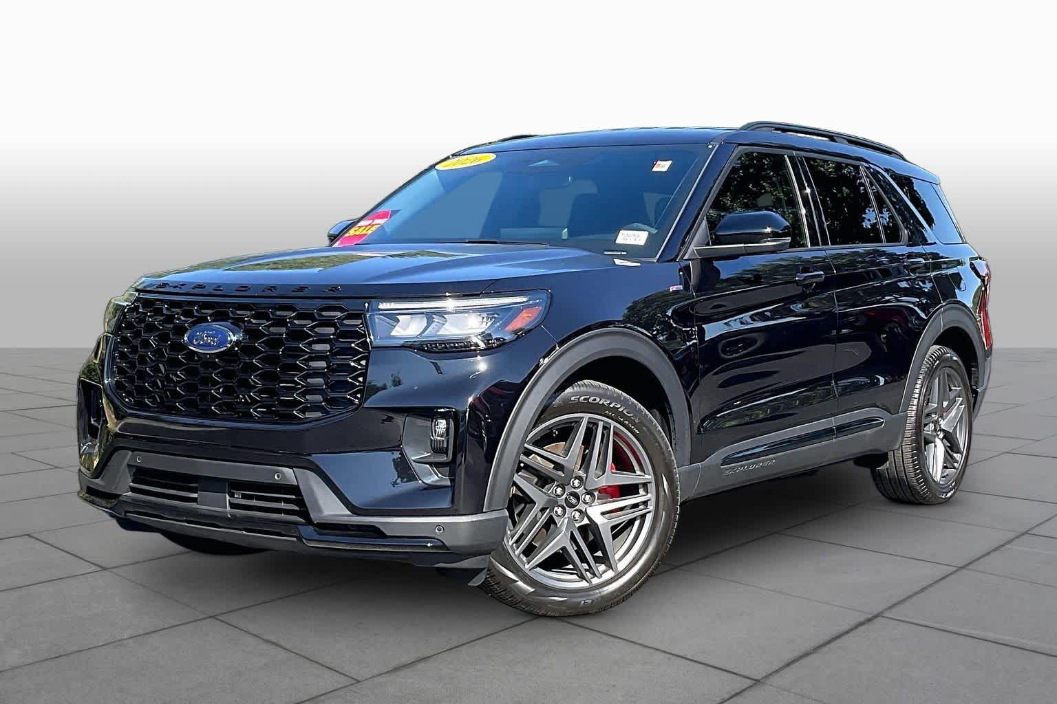 Agate Black Metallic 2026 Ford Explorer SUV / Crossover Rear-Wheel Drive Automatic