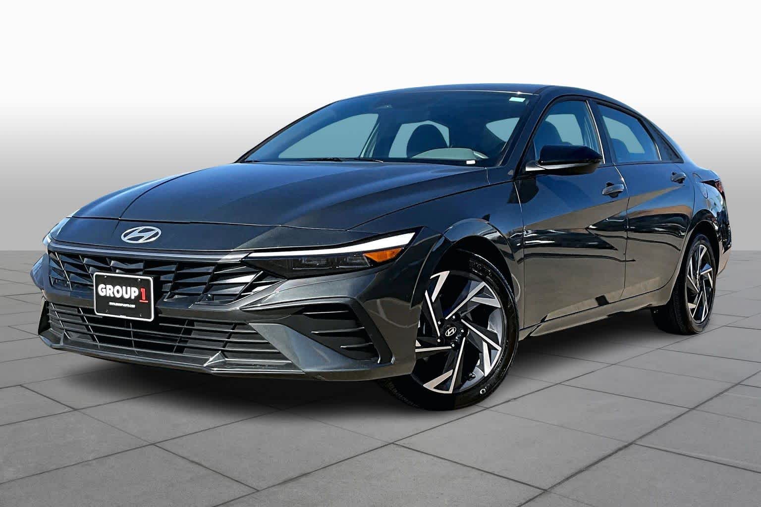 2025 Hyundai Elantra SEL Sport FWD