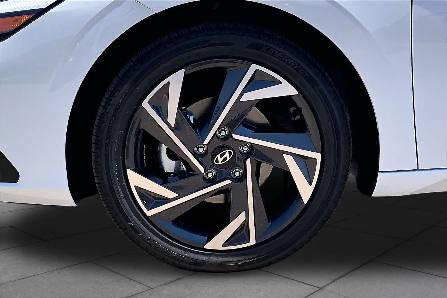 car-gallery-11