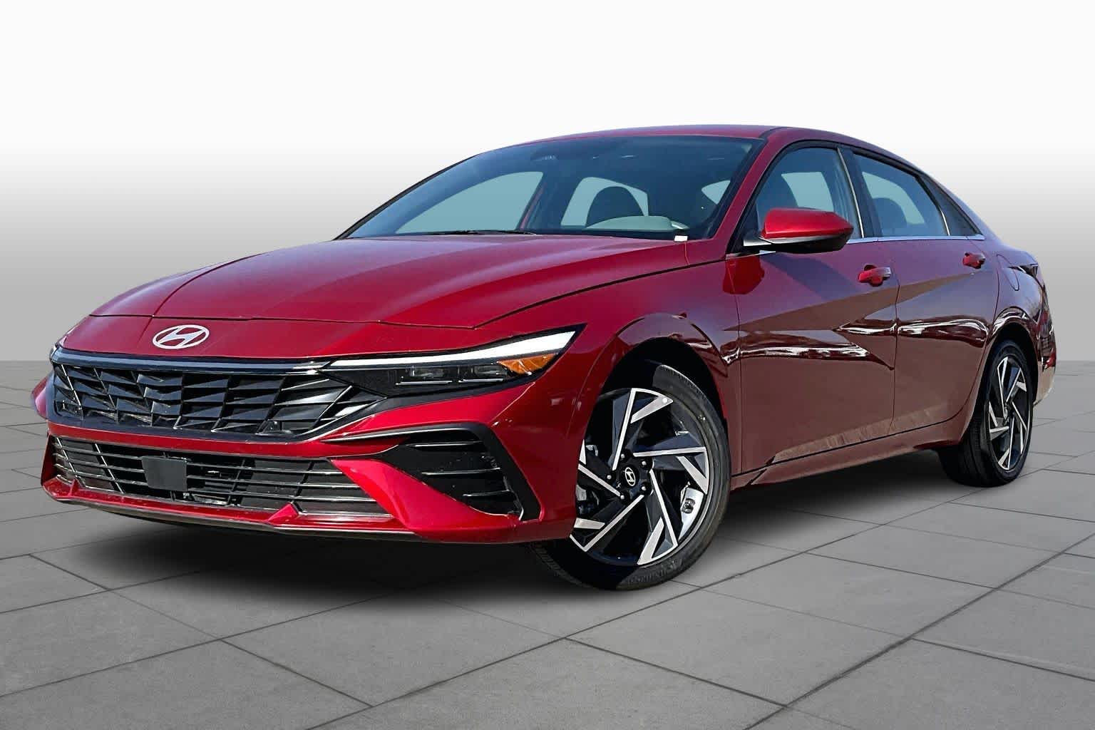 2025 Hyundai Elantra SEL Convenience FWD