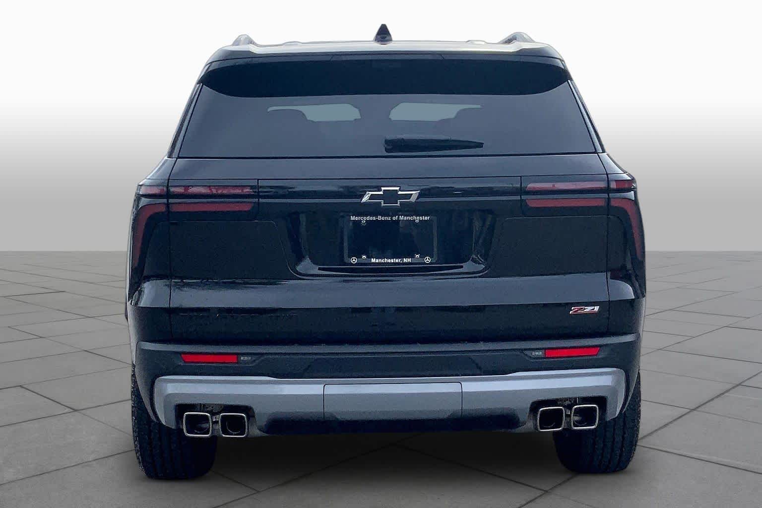 View vehicle photo 5