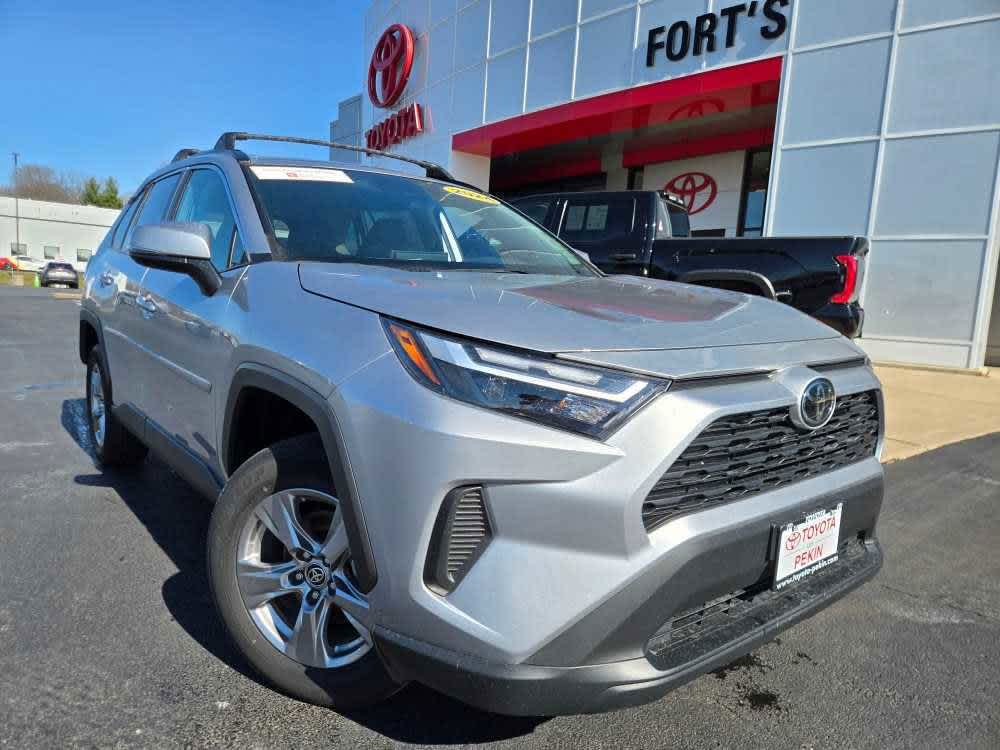 Silver Sky Metallic 2024 Toyota RAV4 XLE AWD SUV / Crossover All-Wheel Drive 8-Speed Automatic