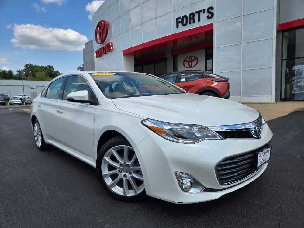 White (Blizzard Pearl) 2015 Toyota Avalon Sedan Front-Wheel Drive 6-Speed Automatic