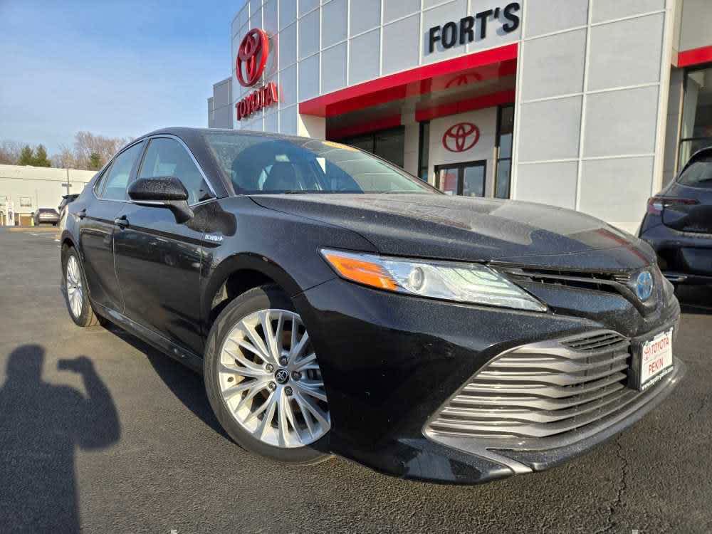 Midnight Black Metallic 2020 Toyota Camry Hybrid XLE FWD Sedan Front-Wheel Drive Continuously Variable Transmission