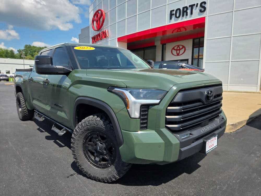  2022 Toyota Tundra SR5 CrewMax Cab LB 4WD   