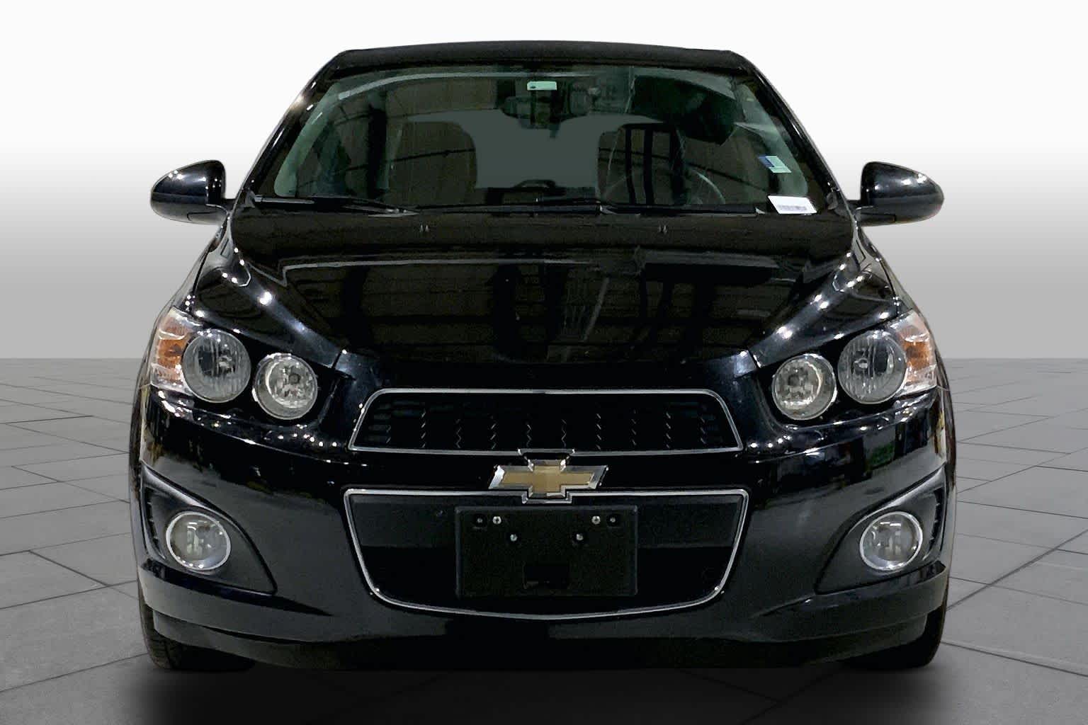 Pre-Owned 2015 Chevrolet Sonic LTZ