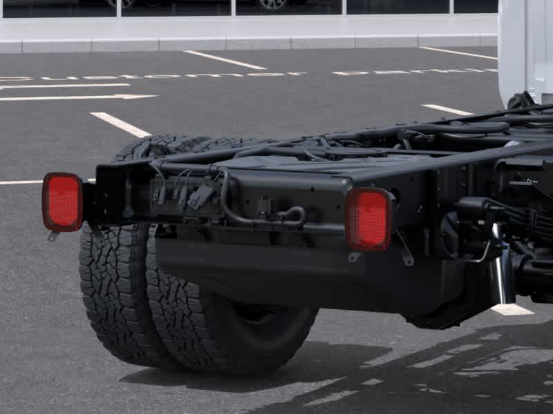 New 2026 Summit White GMC Pro image 11