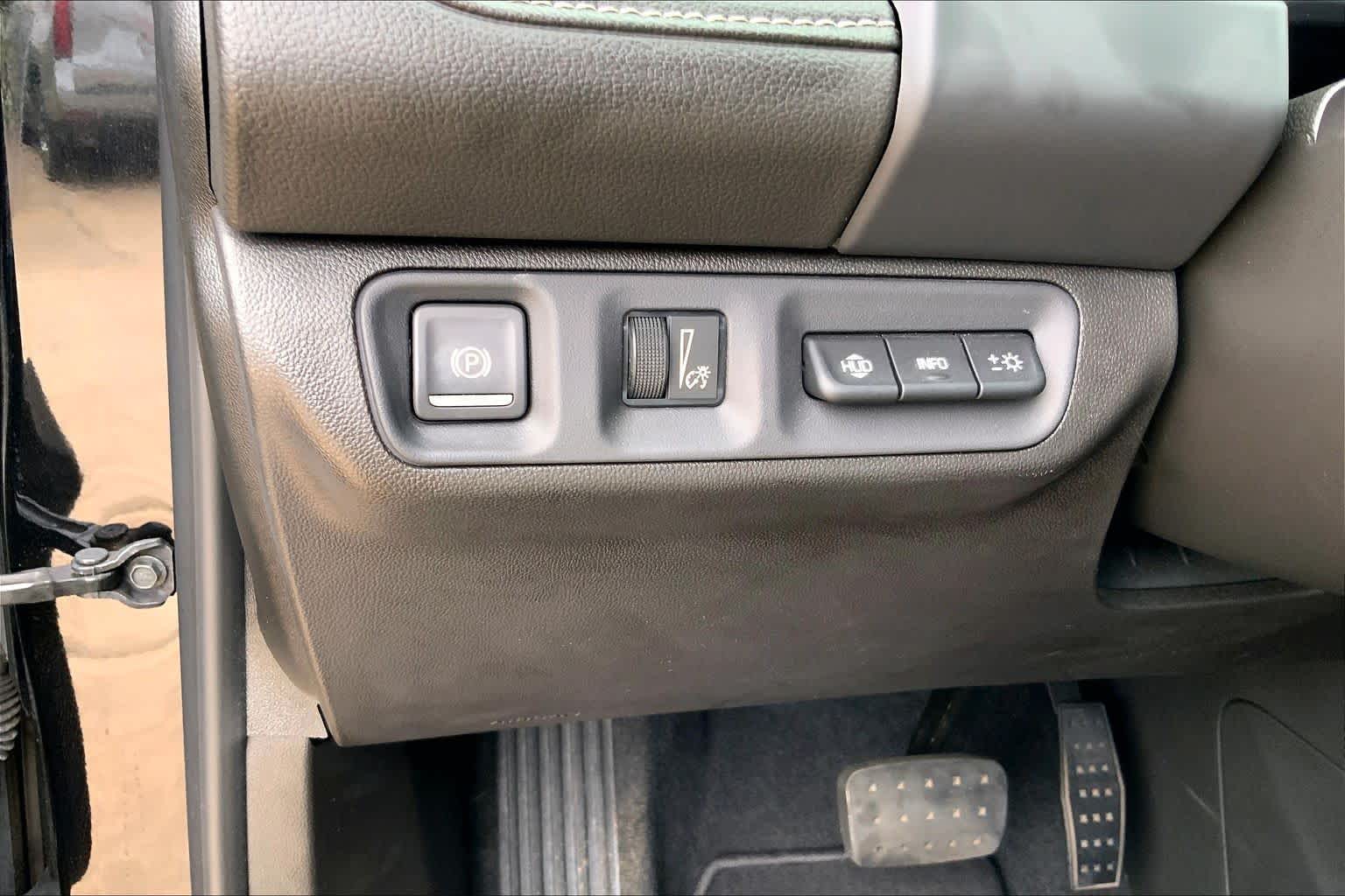 Certified Used 2023 EBONY TWILIGHT METALLIC GMC Denali image 32