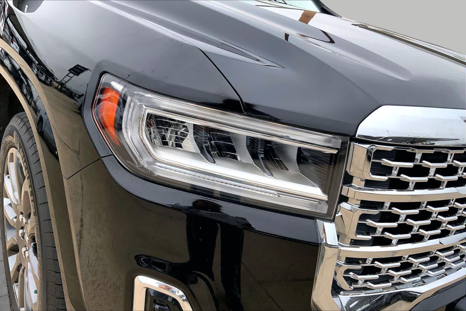 Certified Used 2023 EBONY TWILIGHT METALLIC GMC Denali image 26