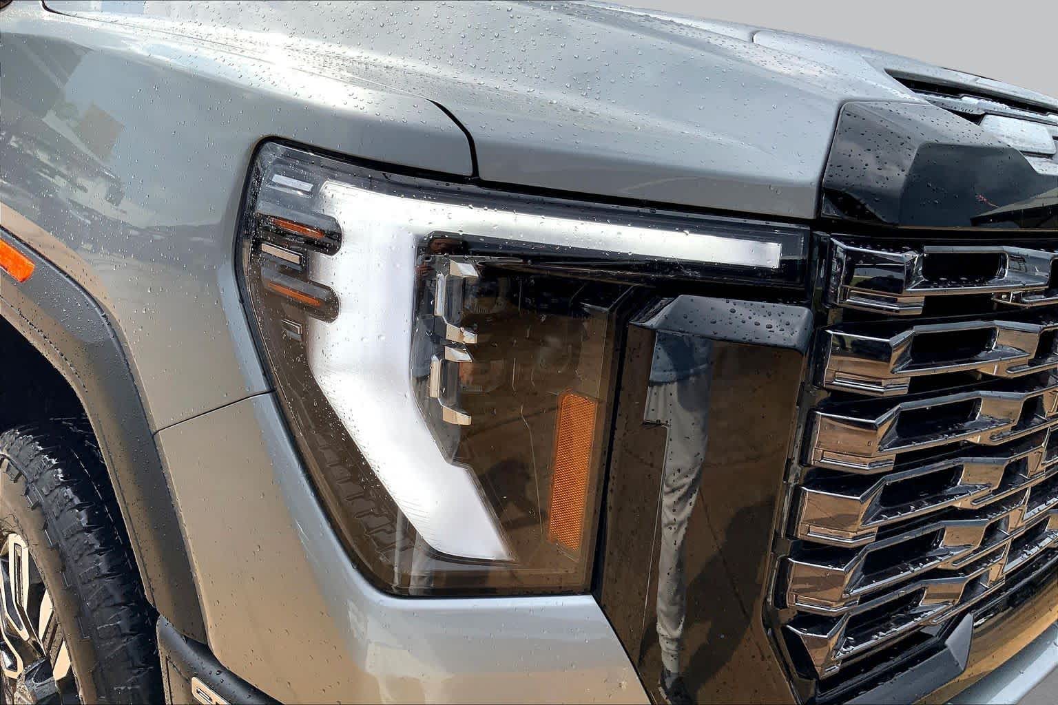Certified Used 2025 Sterling Metallic GMC Denali Ultimate image 28