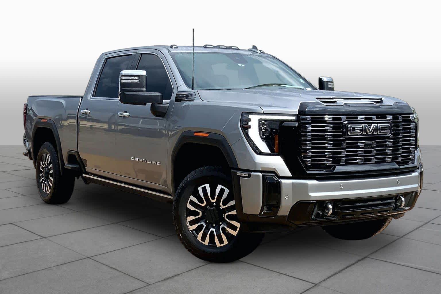 Certified Used 2025 Sterling Metallic GMC Denali Ultimate image 4