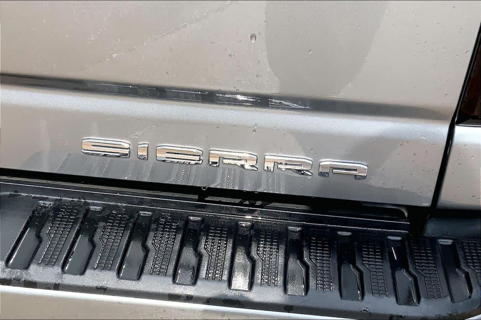 Certified Used 2025 Sterling Metallic GMC Denali Ultimate image 11