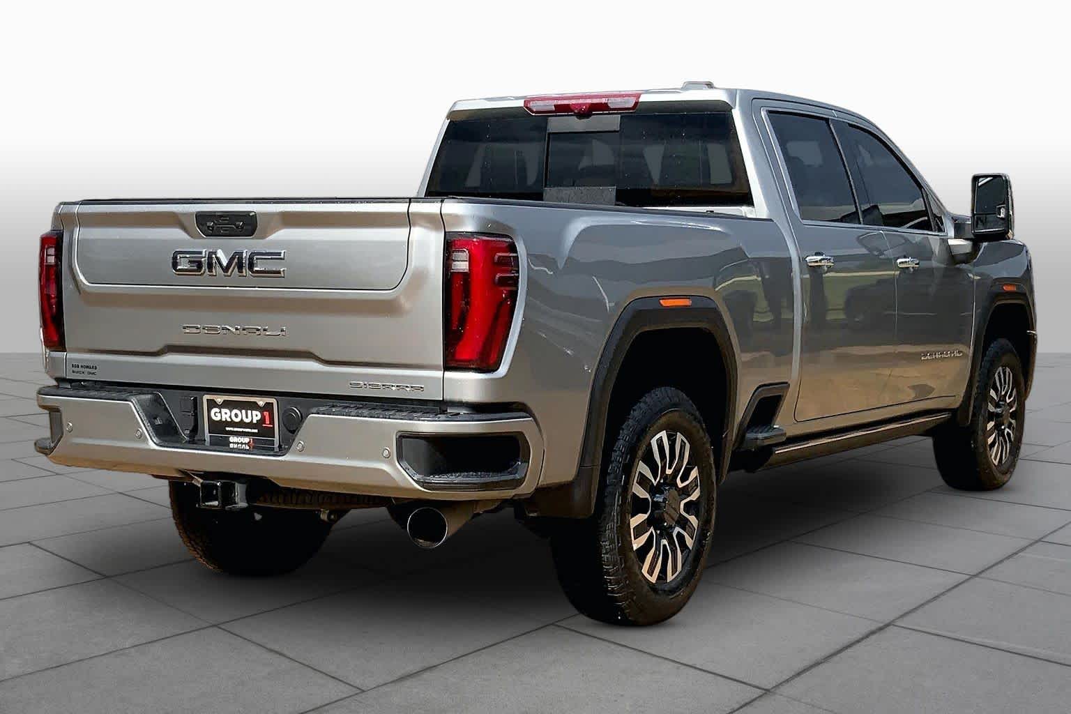 Certified Used 2025 Sterling Metallic GMC Denali Ultimate image 14