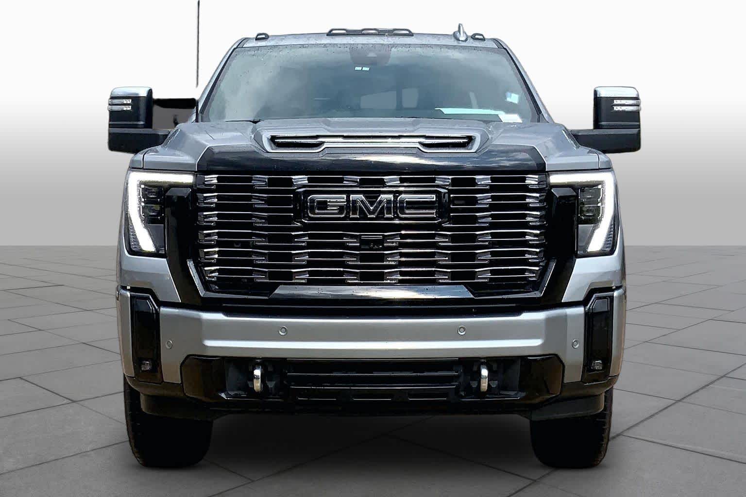 Certified Used 2025 Sterling Metallic GMC Denali Ultimate image 5