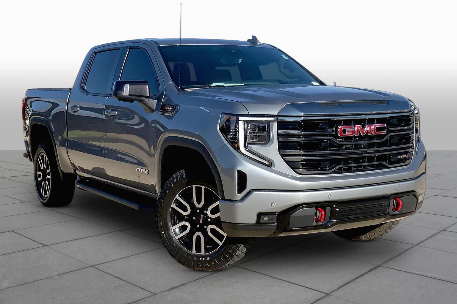 Used 2023 Sterling Metallic GMC AT4 image 3