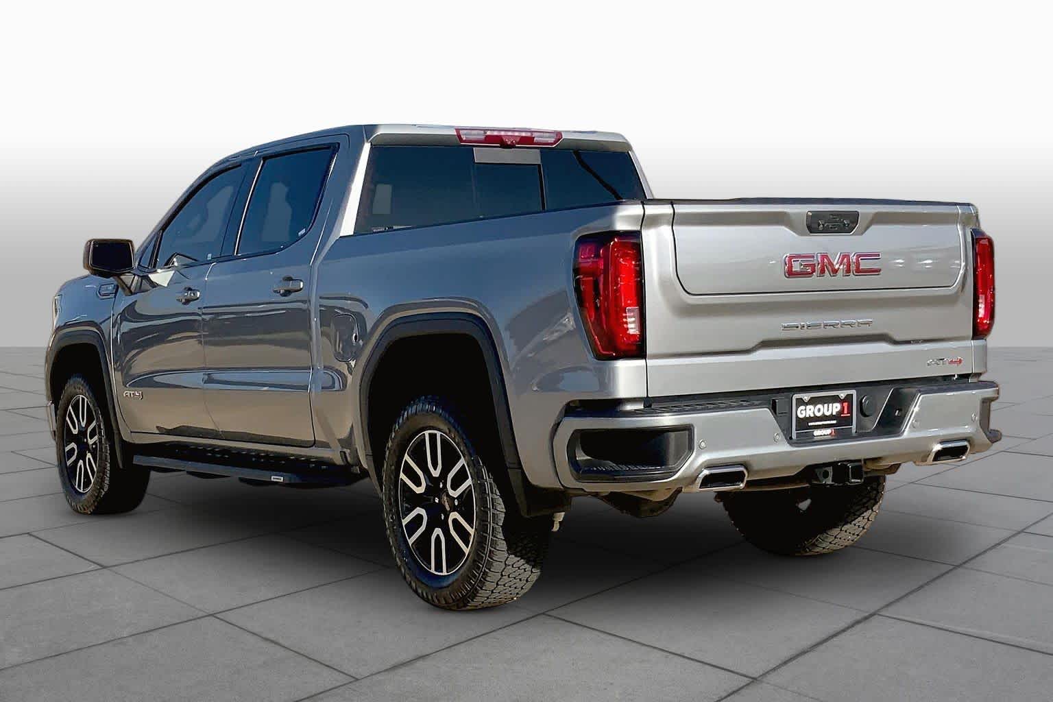 Used 2023 Sterling Metallic GMC AT4 image 12