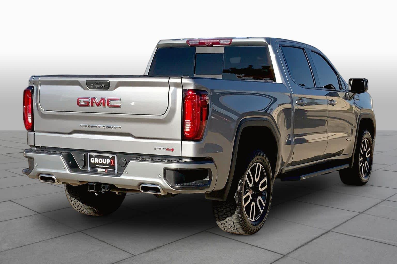 Used 2023 Sterling Metallic GMC AT4 image 13
