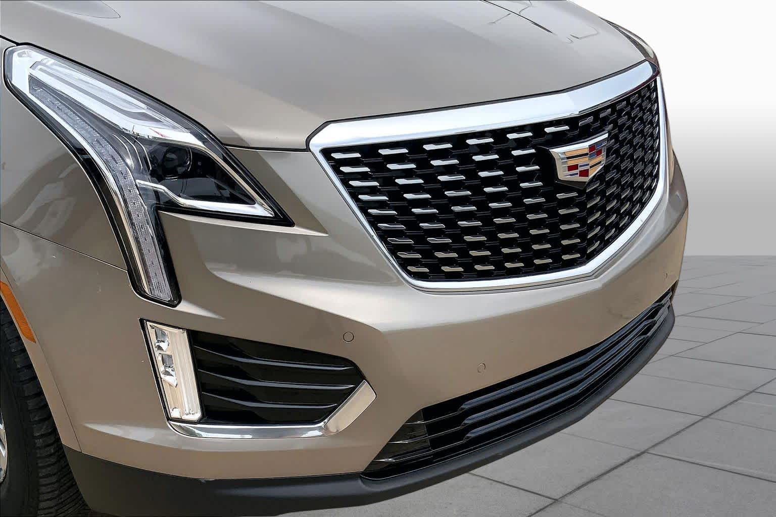 Used 2023 Latte Metallic Cadillac Premium Luxury image 29