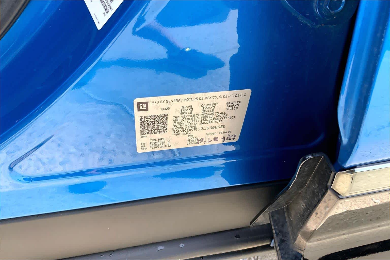Used 2020 BRIGHT BLUE METALLIC Chevrolet RS image 34