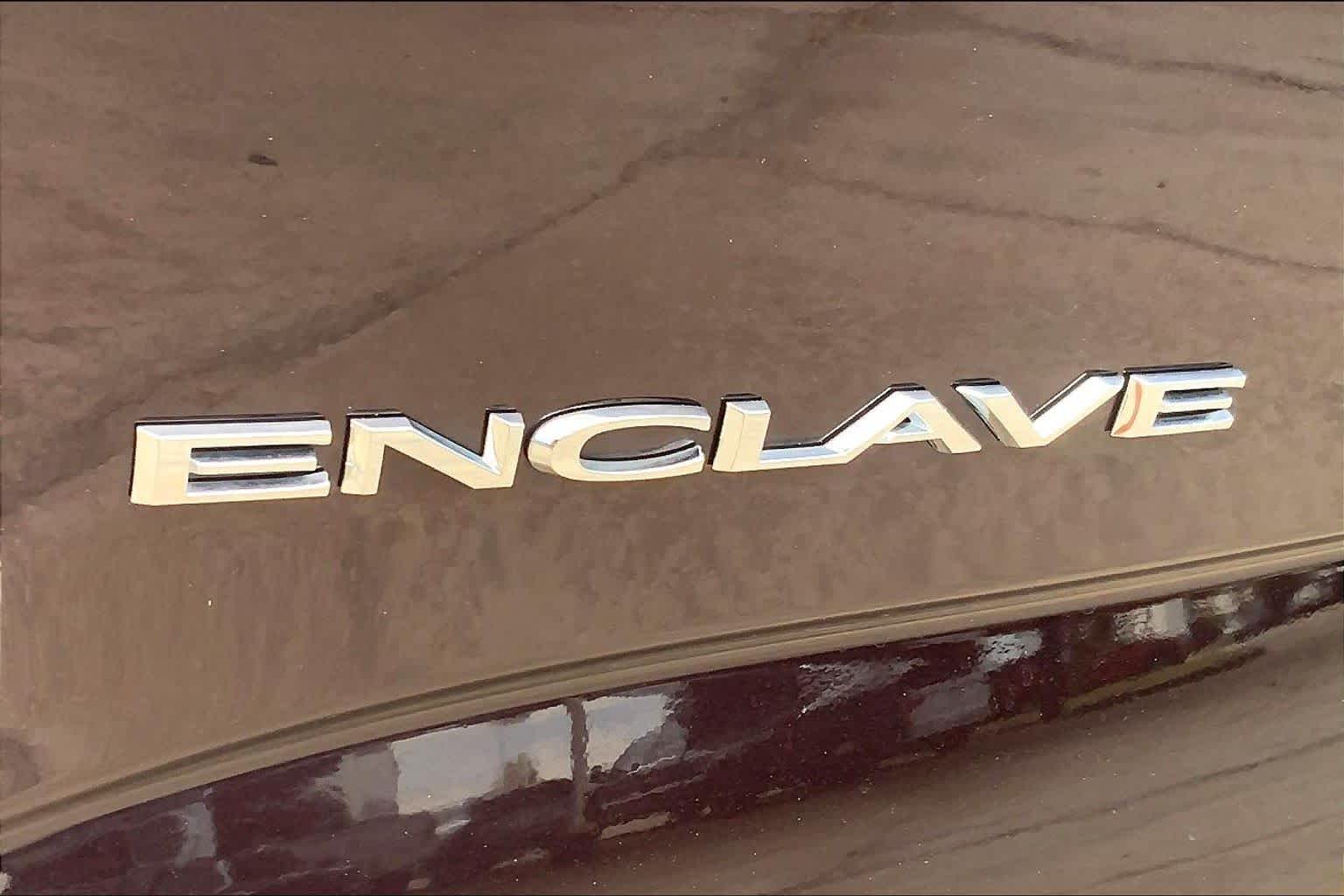 Certified Used 2023 RICH GARNET METALLIC Buick Avenir image 29
