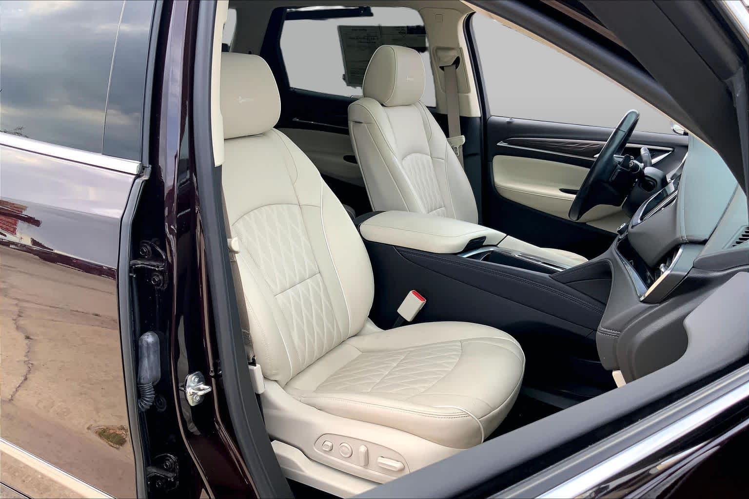 Certified Used 2023 RICH GARNET METALLIC Buick Avenir image 8