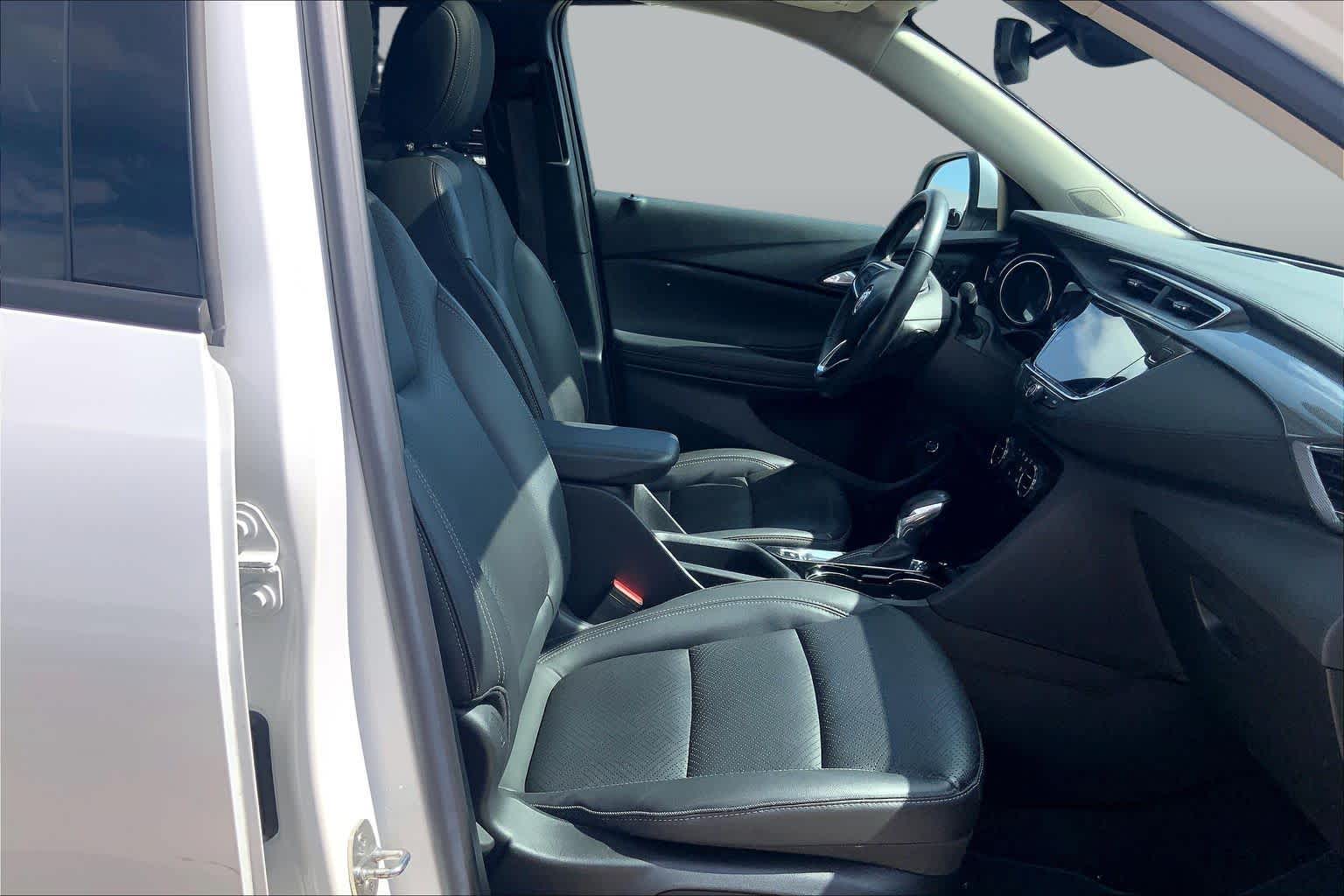 Certified Pre-Owned 2023 Buick Encore GX Essence