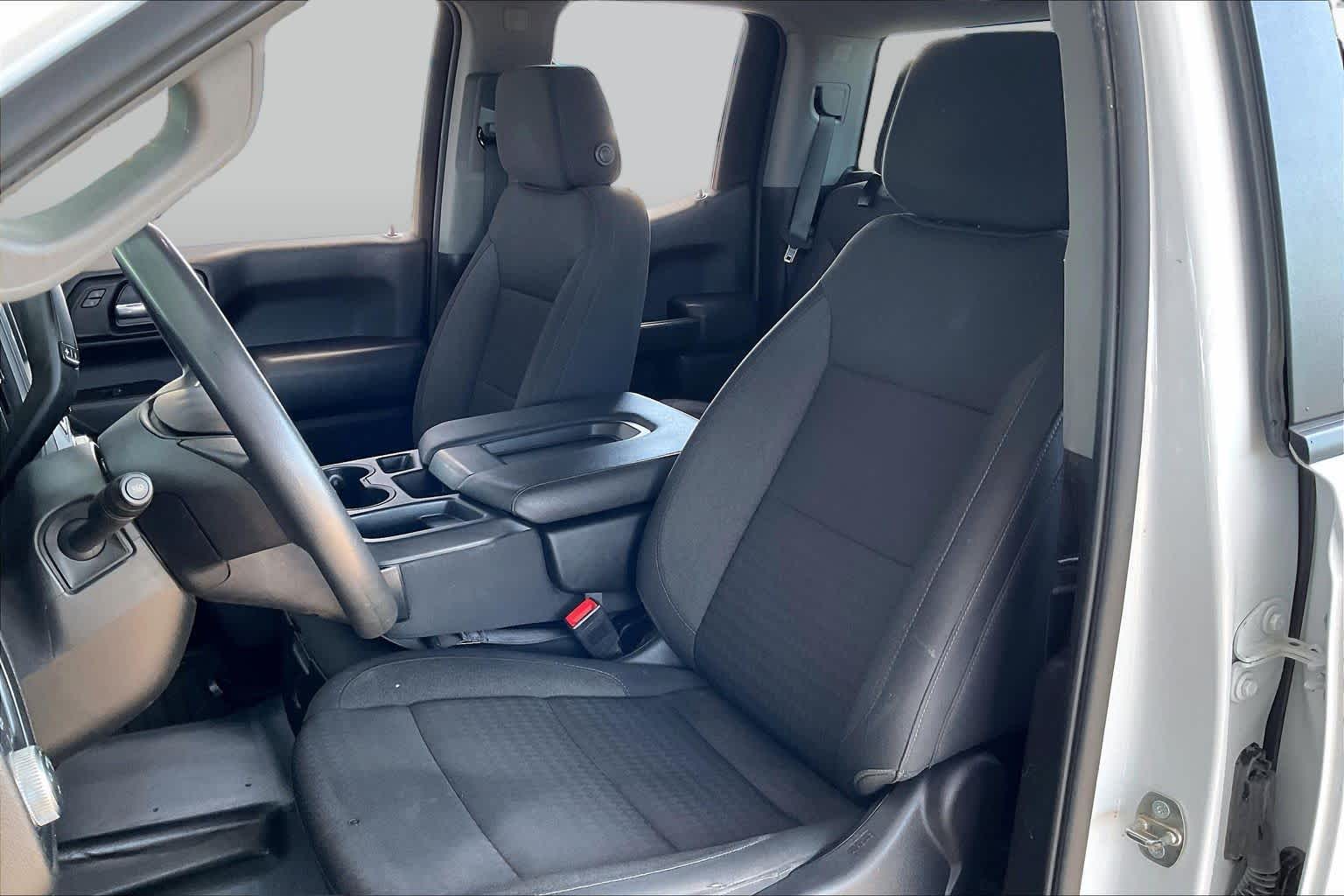 Used 2024 Summit White GMC Pro image 9