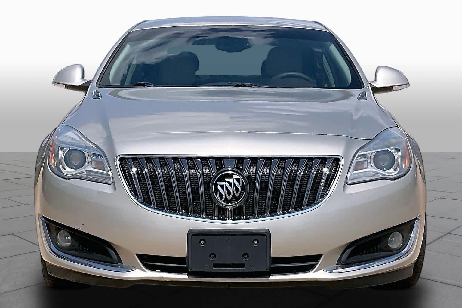 Pre-Owned 2015 Buick Regal Turbo