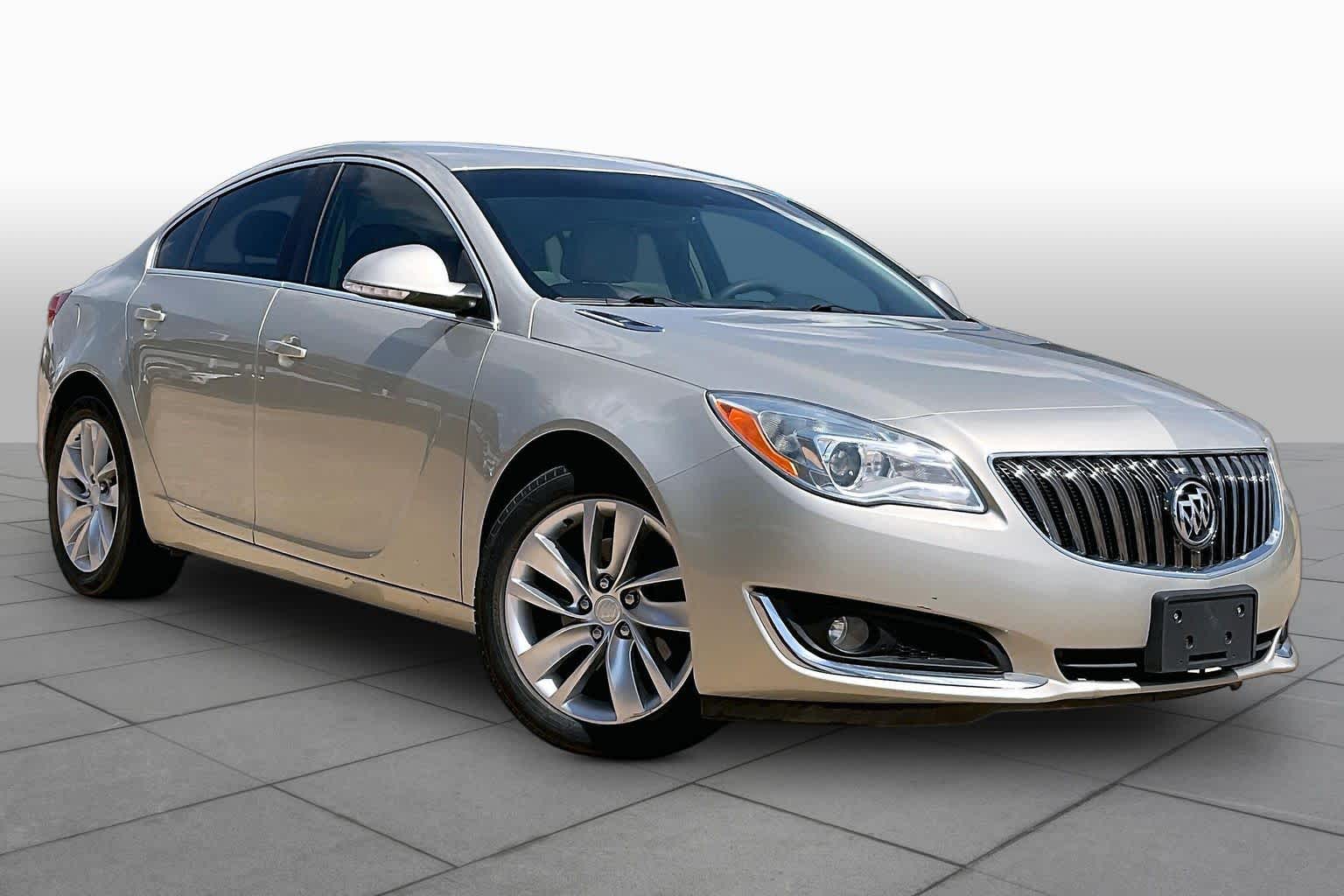 Pre-Owned 2015 Buick Regal Turbo