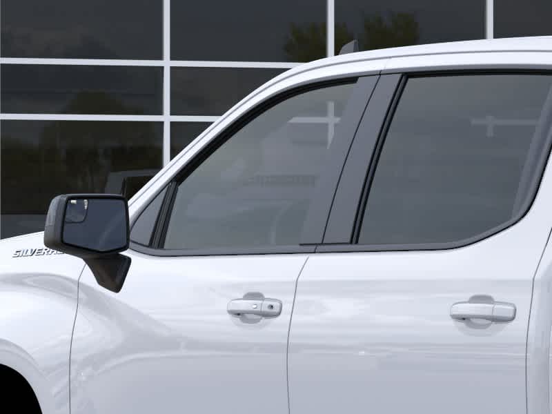 New 2026 Summit White Chevrolet RST image 12