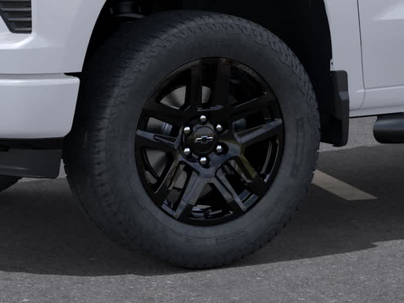 New 2026 Summit White Chevrolet RST image 9