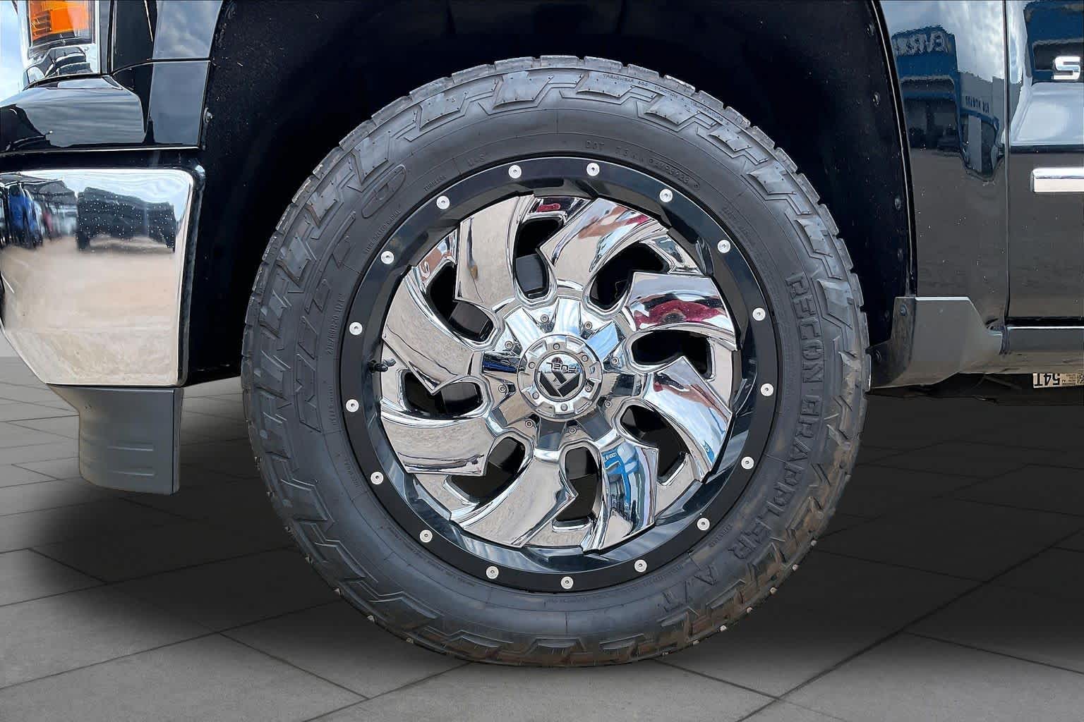 Used 2015 BLACK Chevrolet LTZ image 11