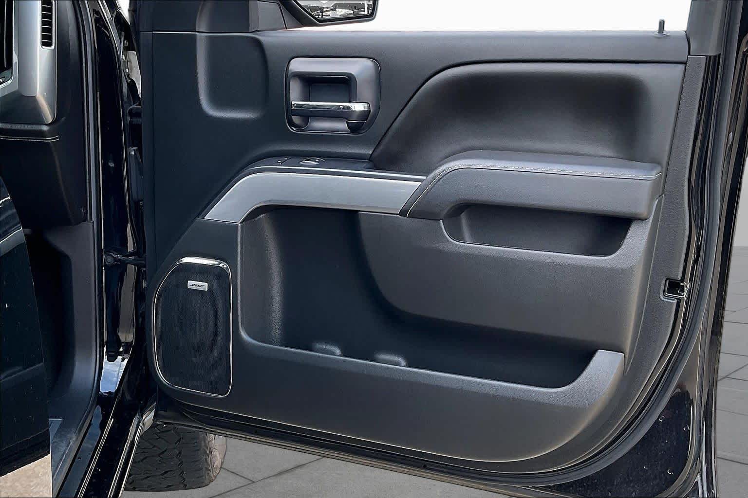 Used 2015 BLACK Chevrolet LTZ image 21