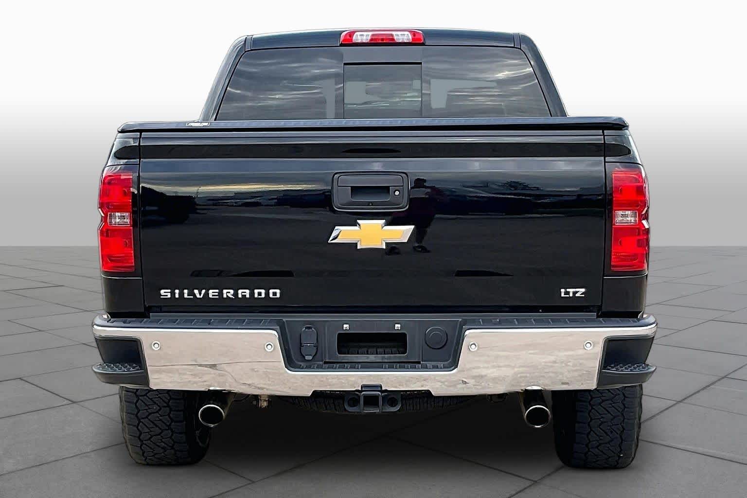 Used 2015 BLACK Chevrolet LTZ image 5