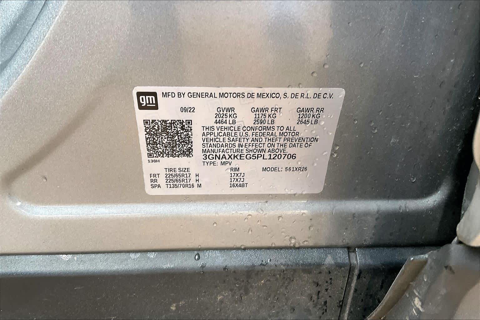 Used 2023 STERLING GRAY METALLIC Chevrolet LT image 31