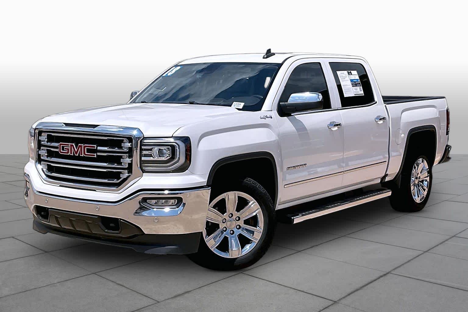 Pre-Owned 2018 GMC Sierra 1500 SLT