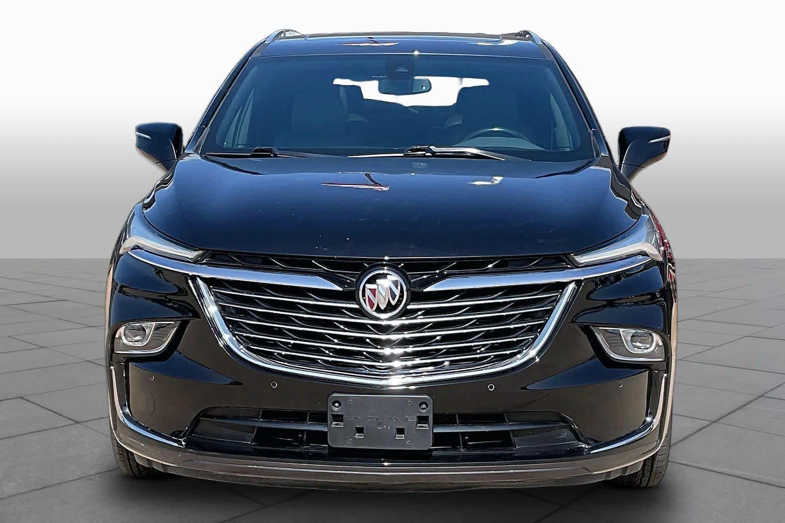 Pre-Owned 2023 Buick Enclave Essence