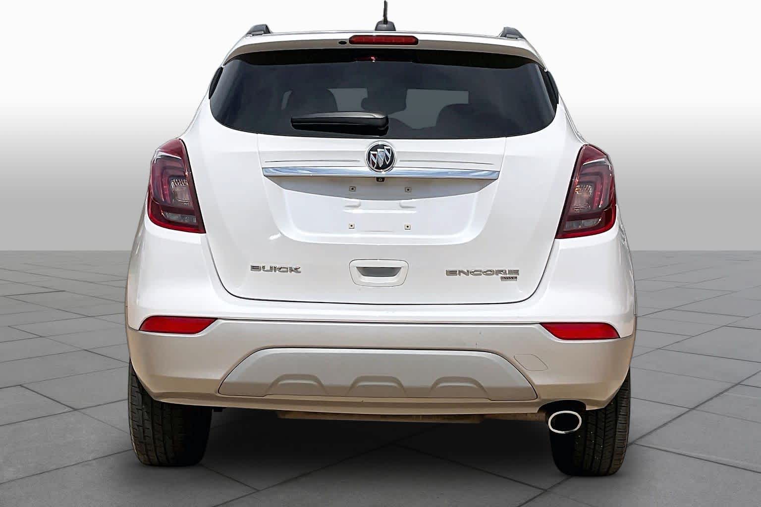 Pre-Owned 2018 Buick Encore Essence